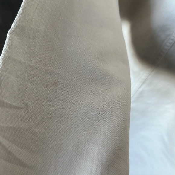 Frank & Eileen Barry Tailored Button-Up Shirt. - Picture 9 of 9